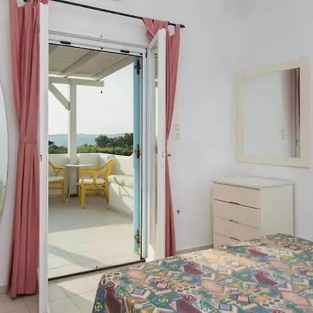 Adorable 3 Bedroom Maisonette In Pounta *