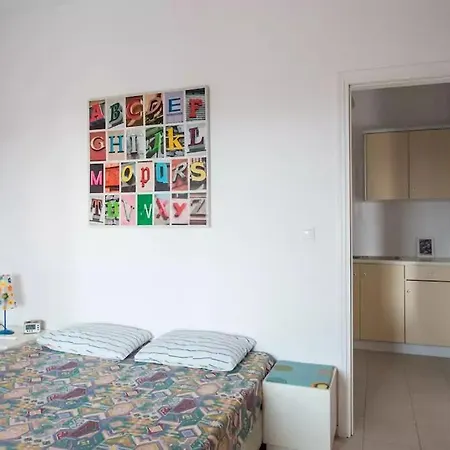 Adorable 3 Bedroom Maisonette In Pounta *